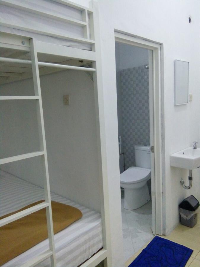 Setia Backpacker Hostel Джокякарта Екстериор снимка