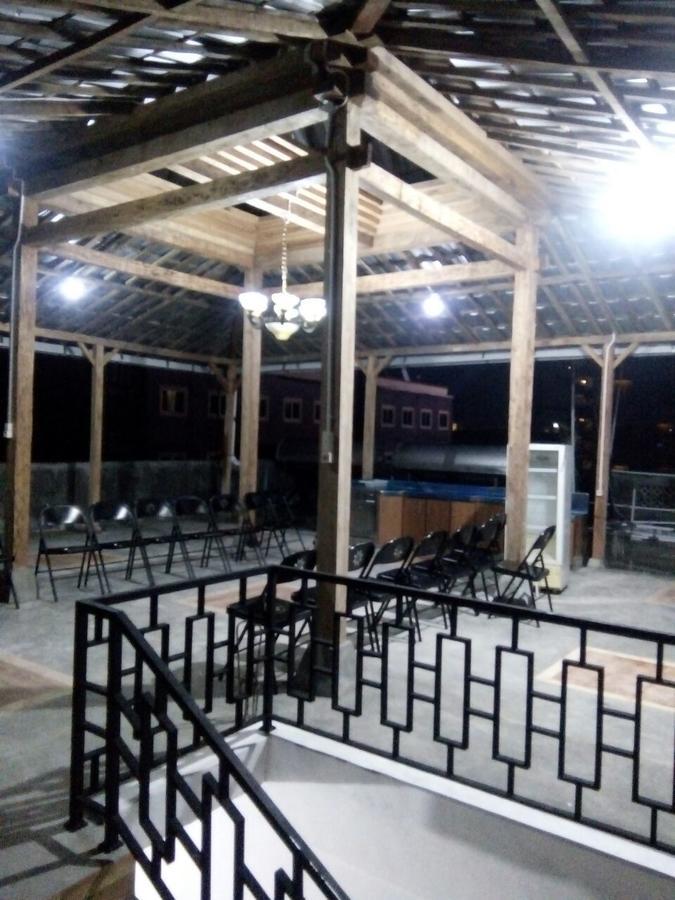 Setia Backpacker Hostel Джокякарта Стая снимка